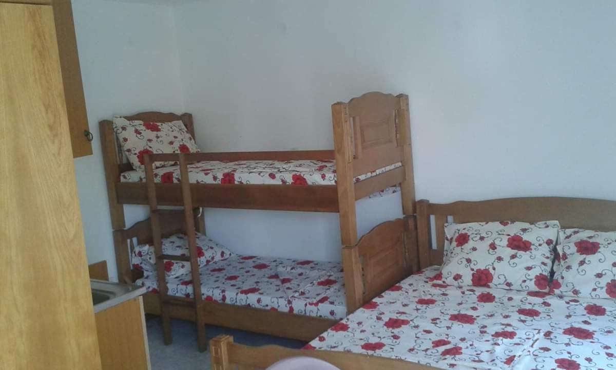 Apartments Emerald Ulcinj Kültér fotó