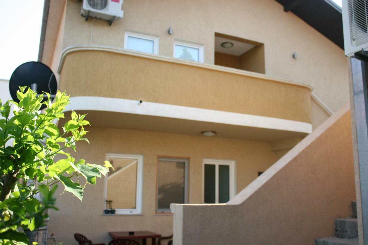 Apartments Emerald Ulcinj Kültér fotó
