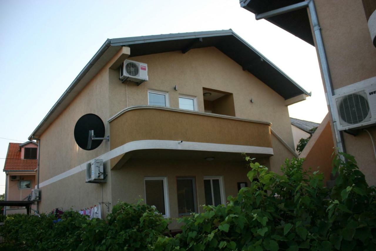 Apartments Emerald Ulcinj Kültér fotó